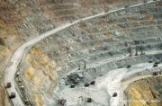 Tak penuhi syarat izin ekspor Newmont terhambat