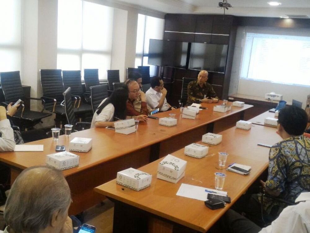 Gallery Rapat usulan revisi permen no.8 thn 2015, di Kemenperin, 07112016 3 whatsapp_image_2016_11_07_at_14_58_46