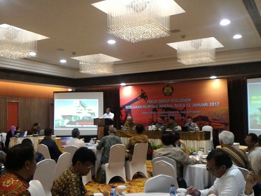 Gallery FGD Kebijakan Hilirisasi Mineral Pasca 12 Jan 2017, di Hotel Borobudur, tanggal 10 Nov 2016 3 whatsapp_image_2016_11_10_at_09_55_10