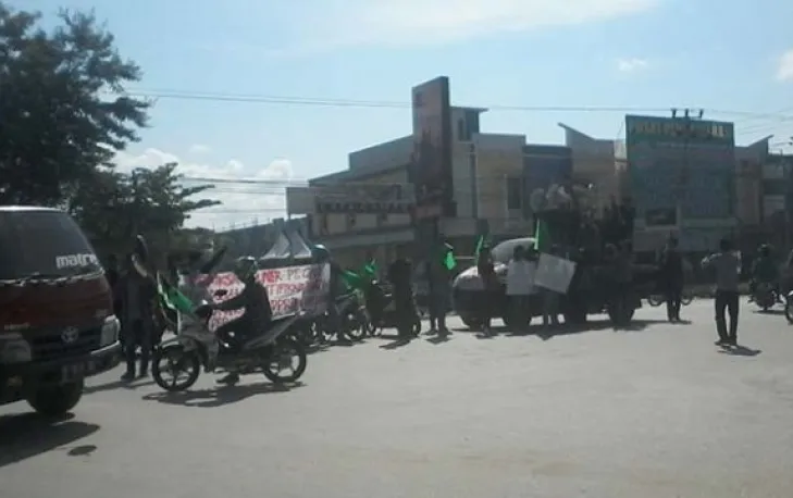 Demo di Kendari, HMI Kolaka Ungkap Problem Tambang PT CNI