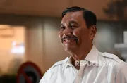 Luhut Ingin Smelter Bauksit di Bintan Produksi Awal 2021