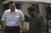 Pengusaha Pak Luhut nyanyikan lagu lama soal smelter