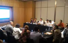 Gallery FGD Perwakilan Pemerintah (KESDM, Kemenperin dan Kemendag) serta Asosiasi mengenai Kebutuhan Bahan Baku dan Harga Acuan Bijih Nikel, 5 Des 16 4 whatsapp_image_2016_12_05_at_20_39_48