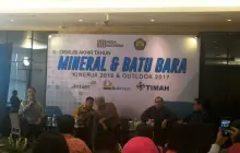 Gallery Diskusi Akhir Tahun MINERAL DAN BATU BARA  CAPAIAN KINERJA 2016 DAN OUTLOOK 2017, 20 Des 2016 4 whatsapp_image_2016_12_20_at_14_16_52