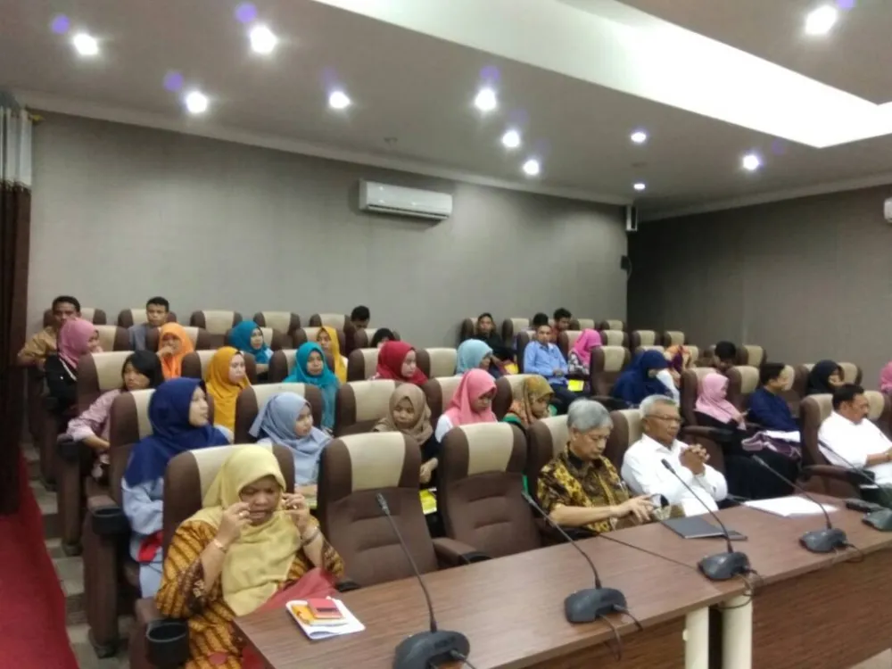 Gallery FGD  Kebutuhan dan Penyediaan SDM Smelter Logam, tgl. 8 Mei 2017 di Universitas Haluoleo Kendari, Sulawesi Tenggara, 4 whatsapp_image_2017_05_31_at_11_16_01_am